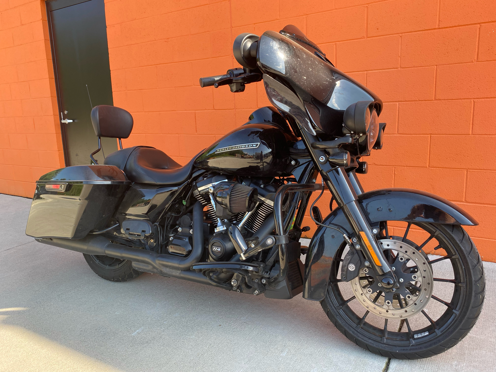 2018 Harley-Davidson STREET GLIDE SPECIAL in Fredericksburg, Virginia - Photo 3