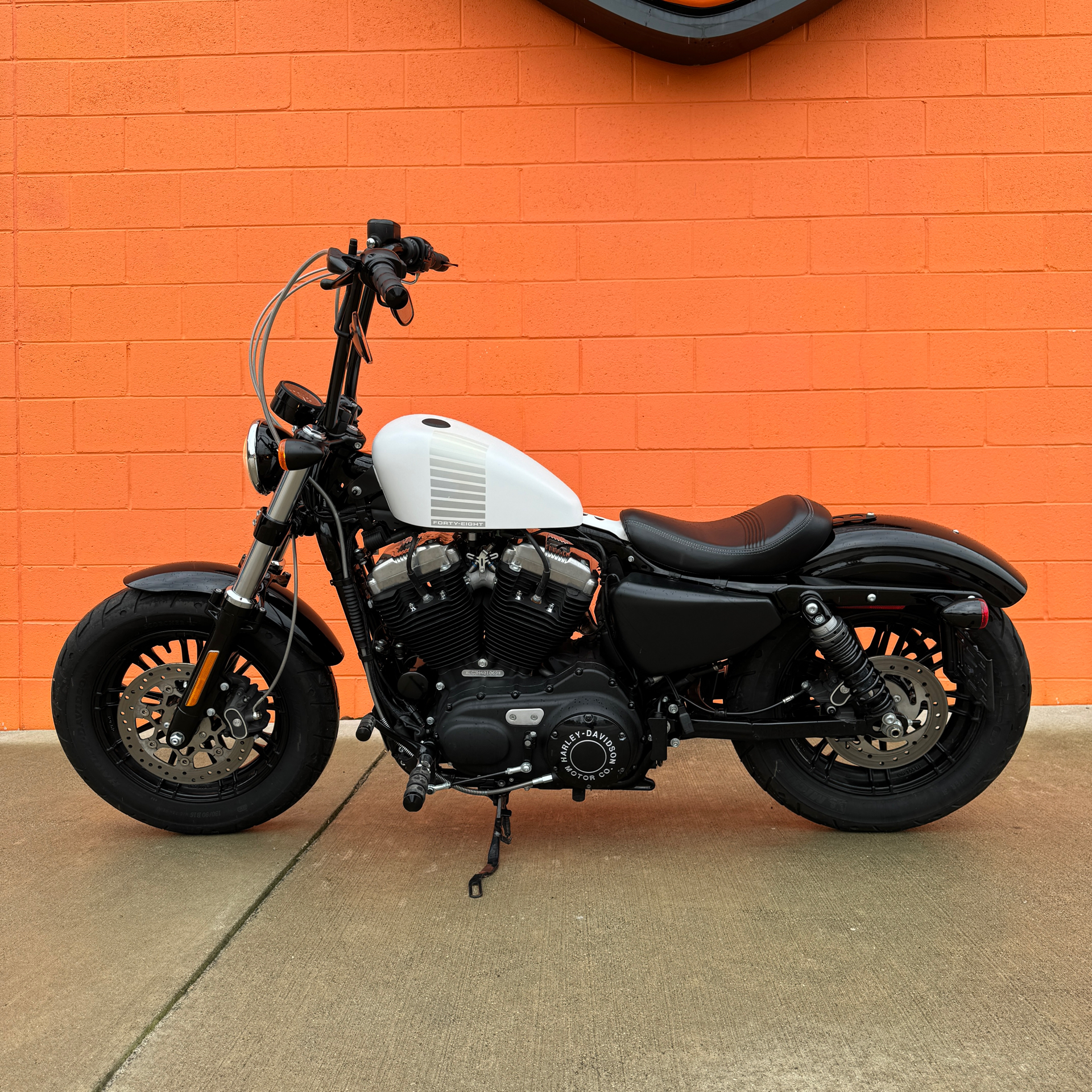 2017 Harley-Davidson Forty-Eight® in Fredericksburg, Virginia - Photo 2