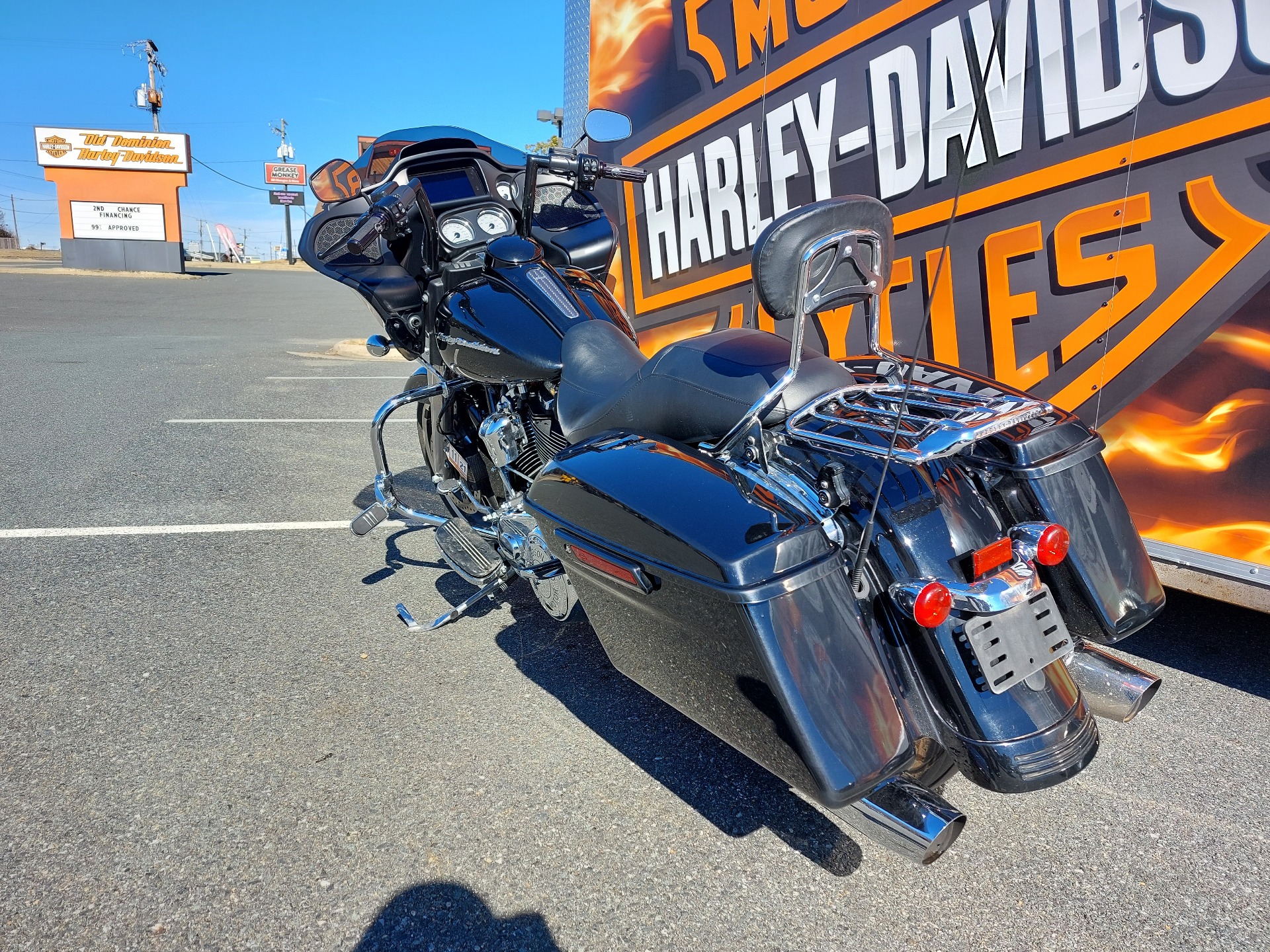 2019 Harley-Davidson Road Glide® in Fredericksburg, Virginia - Photo 6