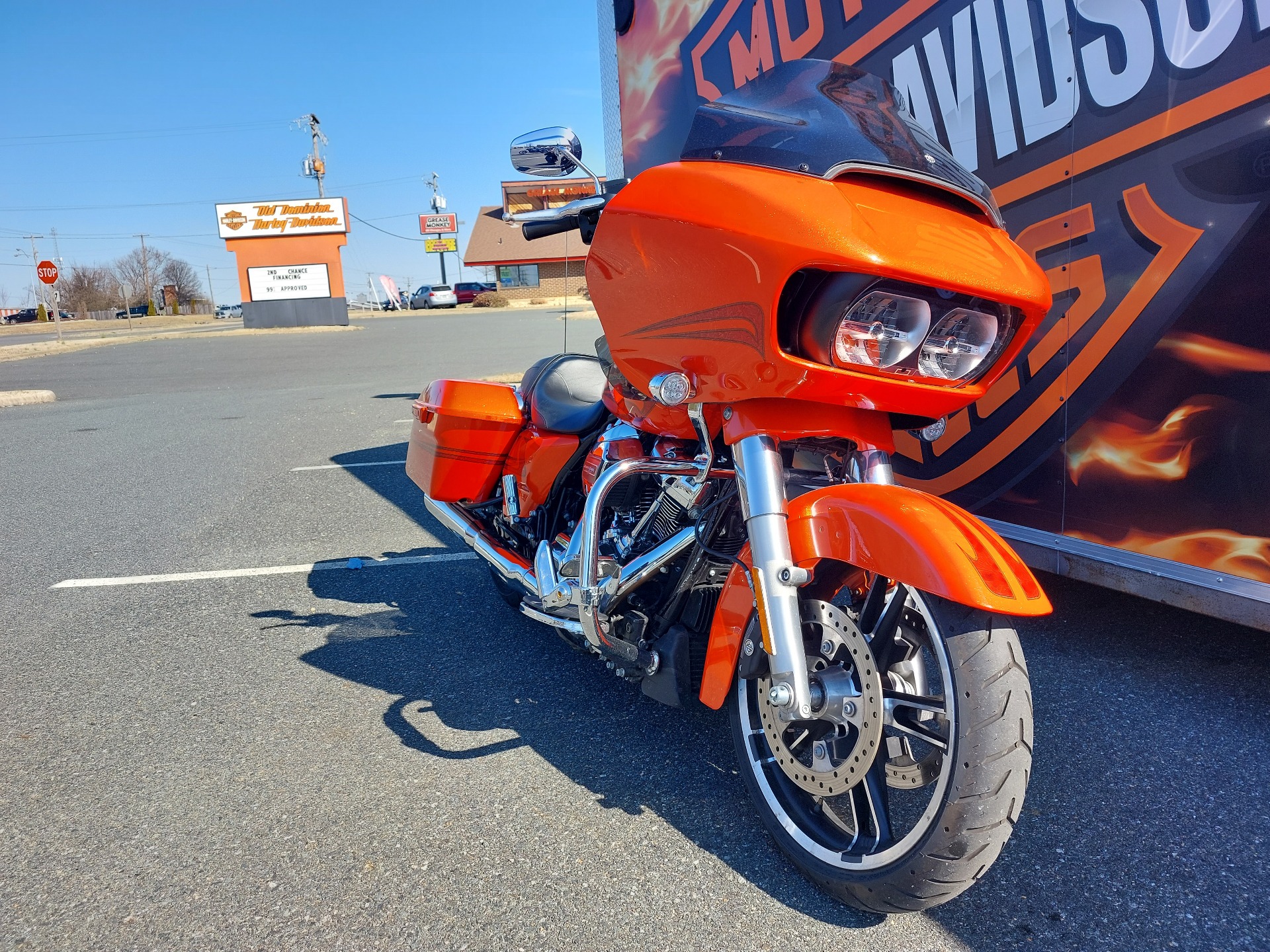 2017 Harley-Davidson Road Glide® Special in Fredericksburg, Virginia - Photo 3