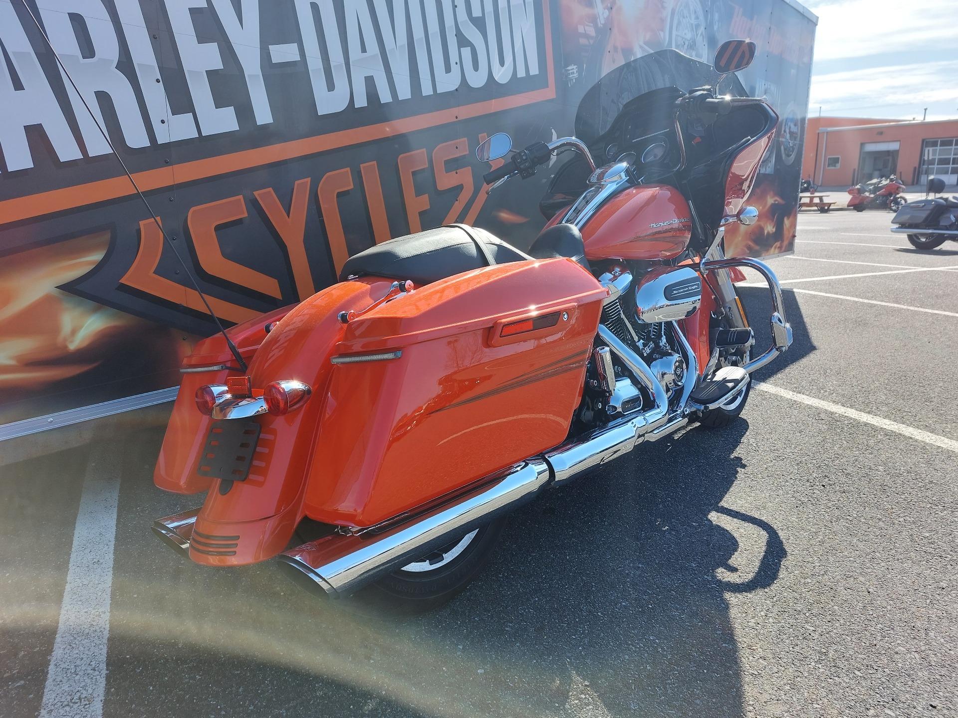 2017 Harley-Davidson Road Glide® Special in Fredericksburg, Virginia - Photo 5