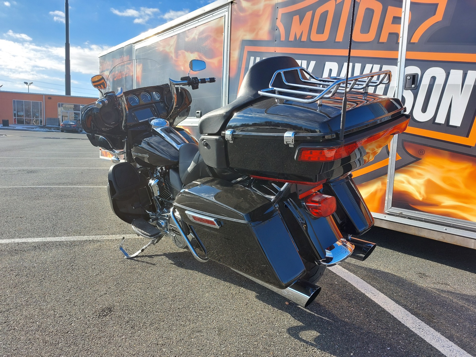 2018 Harley-Davidson Ultra Limited Low in Fredericksburg, Virginia - Photo 6