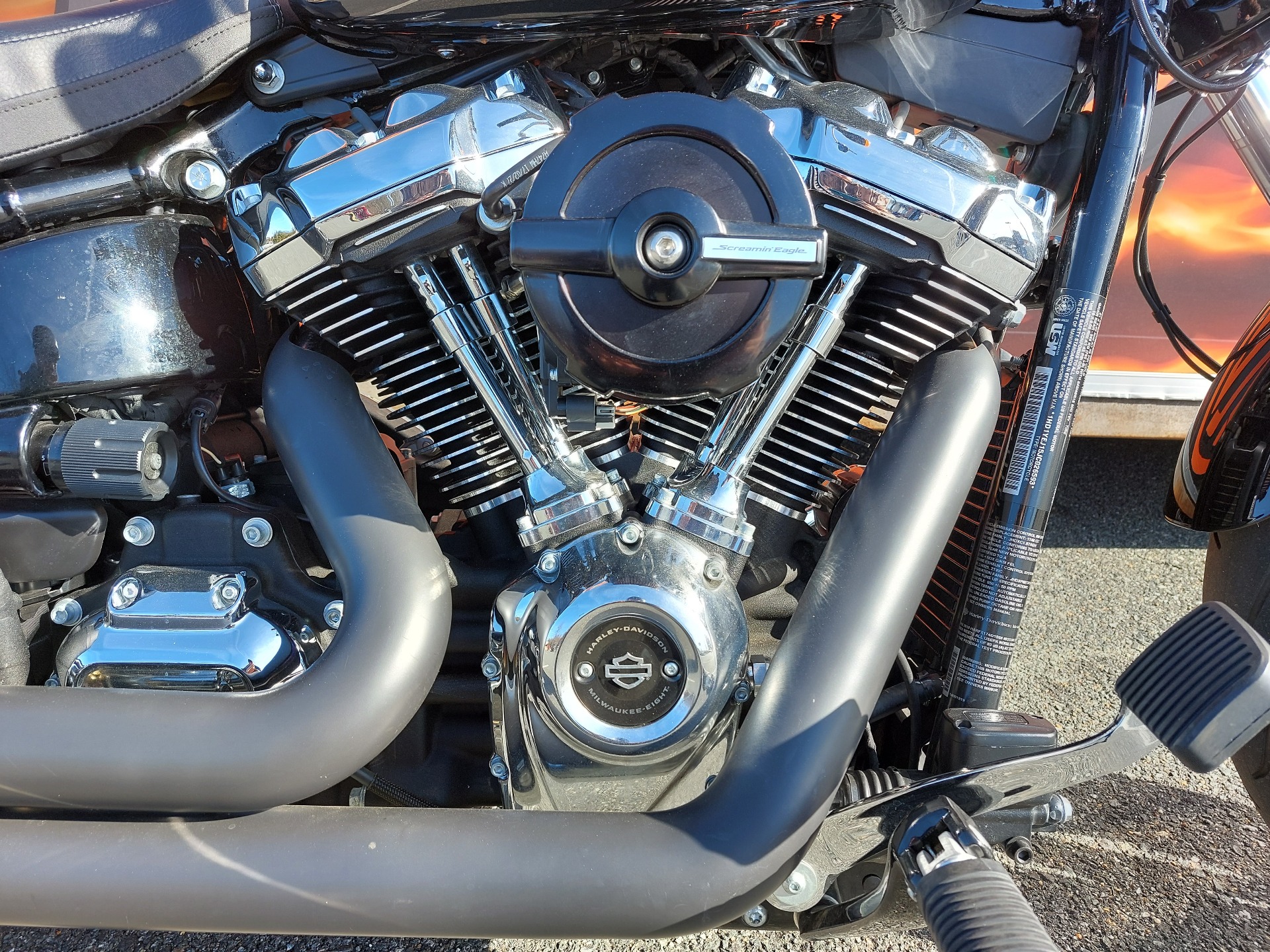 2018 Harley-Davidson Breakout® 107 in Fredericksburg, Virginia - Photo 9