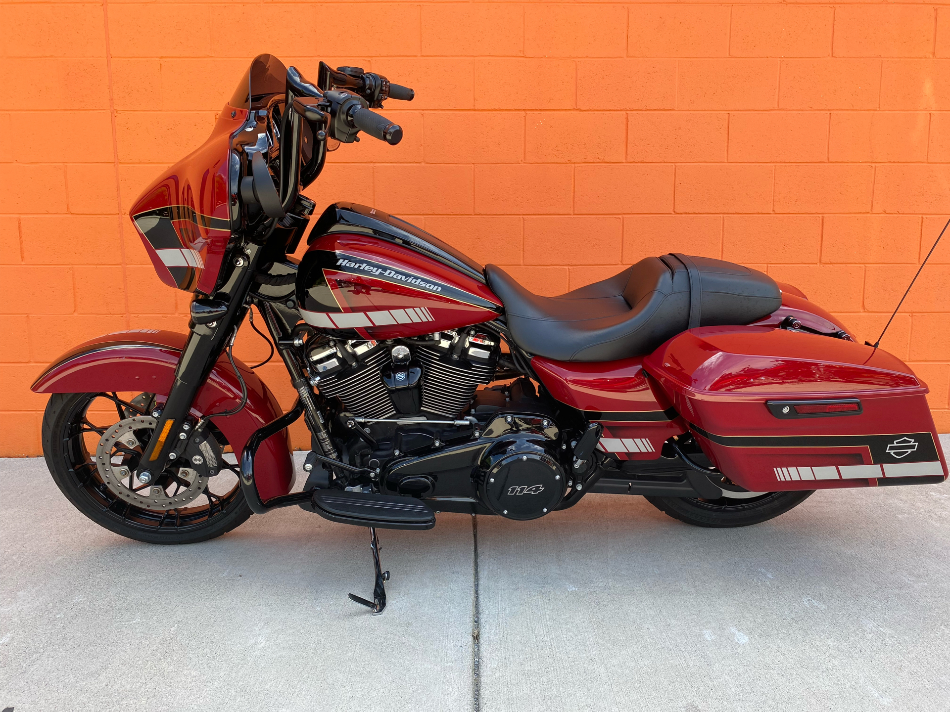2021 Harley-Davidson Street Glide® Special in Fredericksburg, Virginia - Photo 2