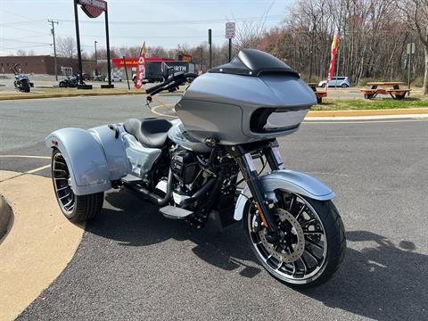 2024 Harley-Davidson Road Glide® 3 in Fredericksburg, Virginia - Photo 2