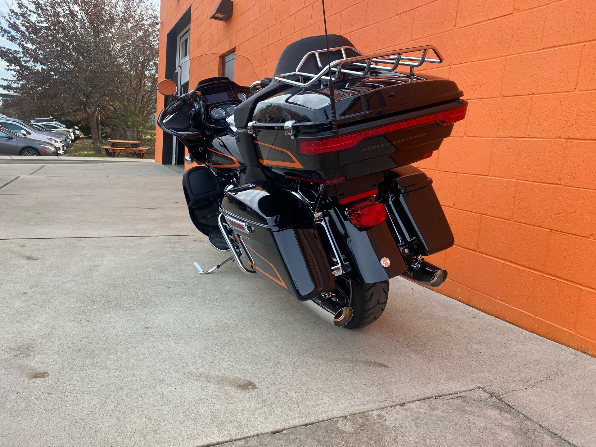 2022 Harley-Davidson Road Glide® Limited in Fredericksburg, Virginia - Photo 6