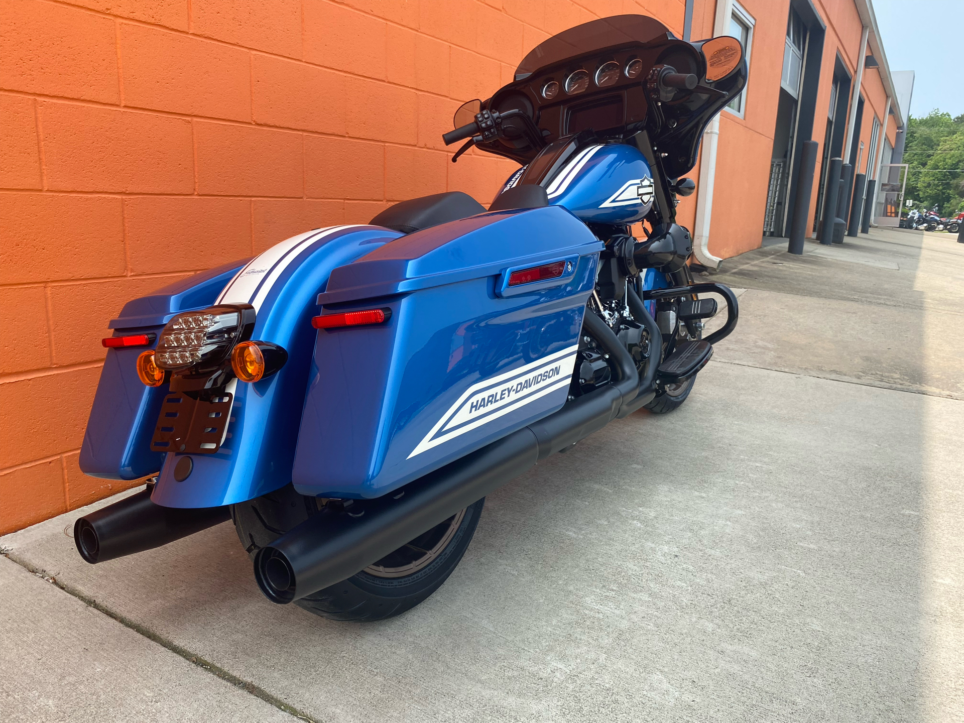 2023 Harley-Davidson Street Glide® ST in Fredericksburg, Virginia - Photo 5
