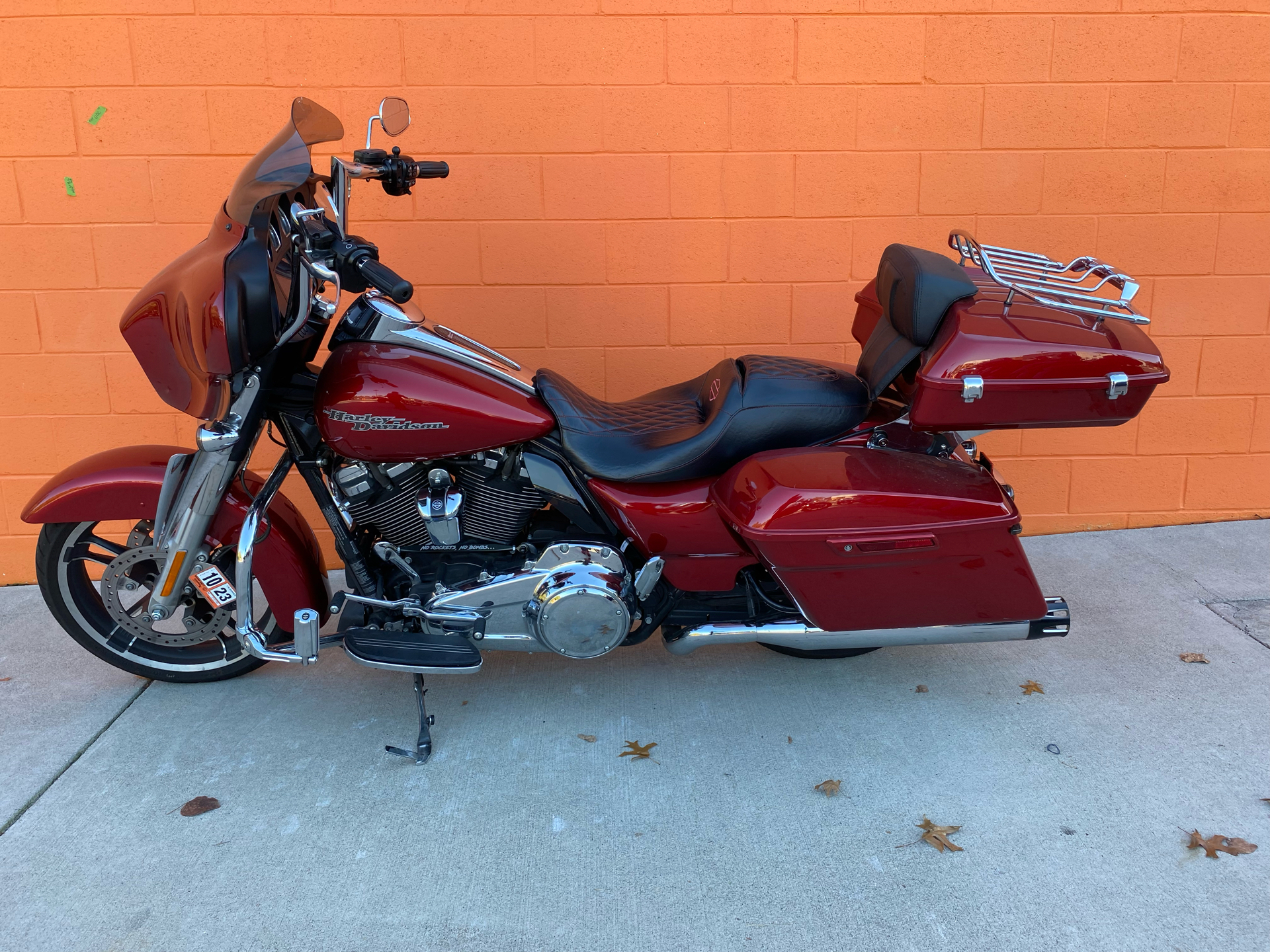 2018 Harley-Davidson Street Glide® in Fredericksburg, Virginia - Photo 2