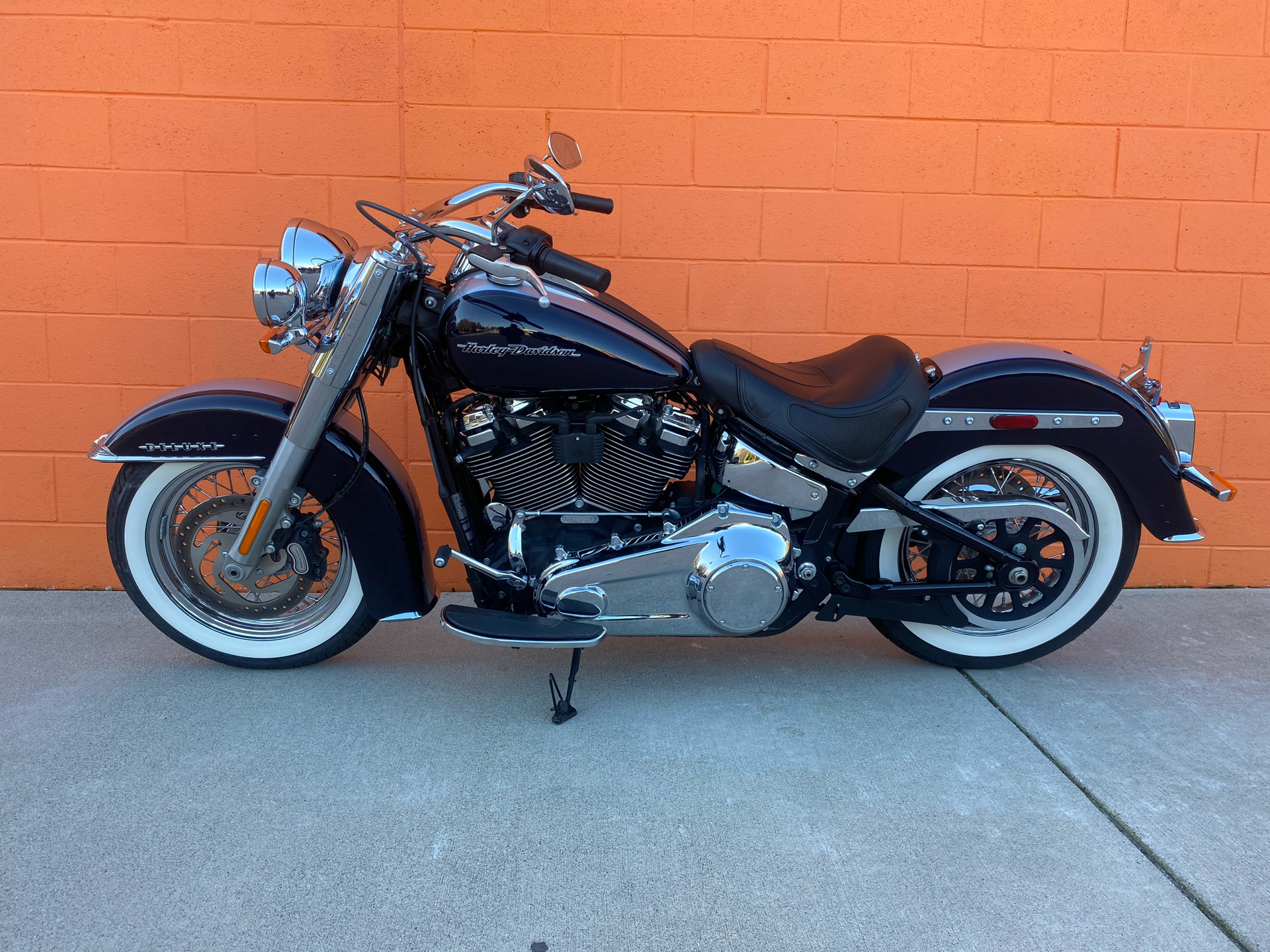 2019 Harley-Davidson Deluxe in Fredericksburg, Virginia - Photo 2