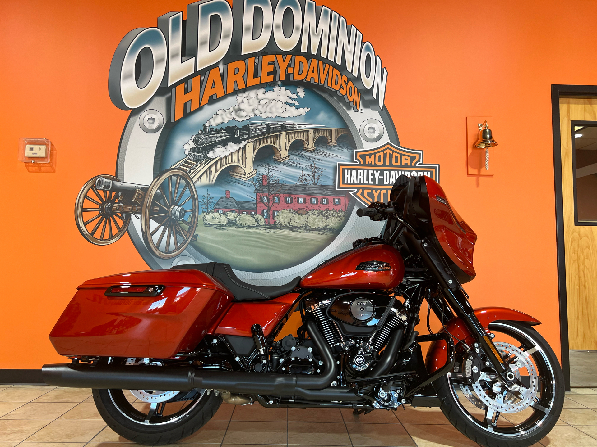 2024 Harley-Davidson Street Glide® in Fredericksburg, Virginia - Photo 1