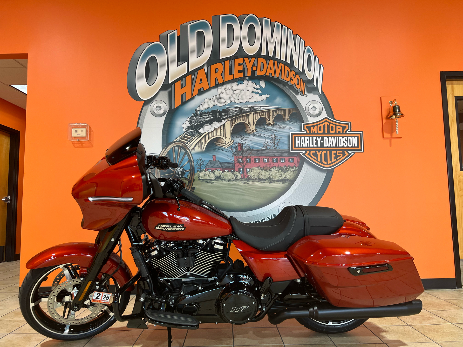 2024 Harley-Davidson Street Glide® in Fredericksburg, Virginia - Photo 2
