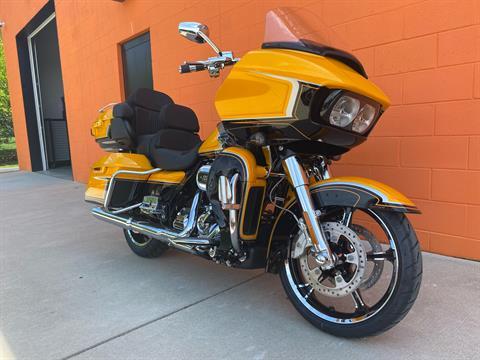 2022 Harley-Davidson CVO ROAD GLIDE LIMITED in Fredericksburg, Virginia - Photo 3