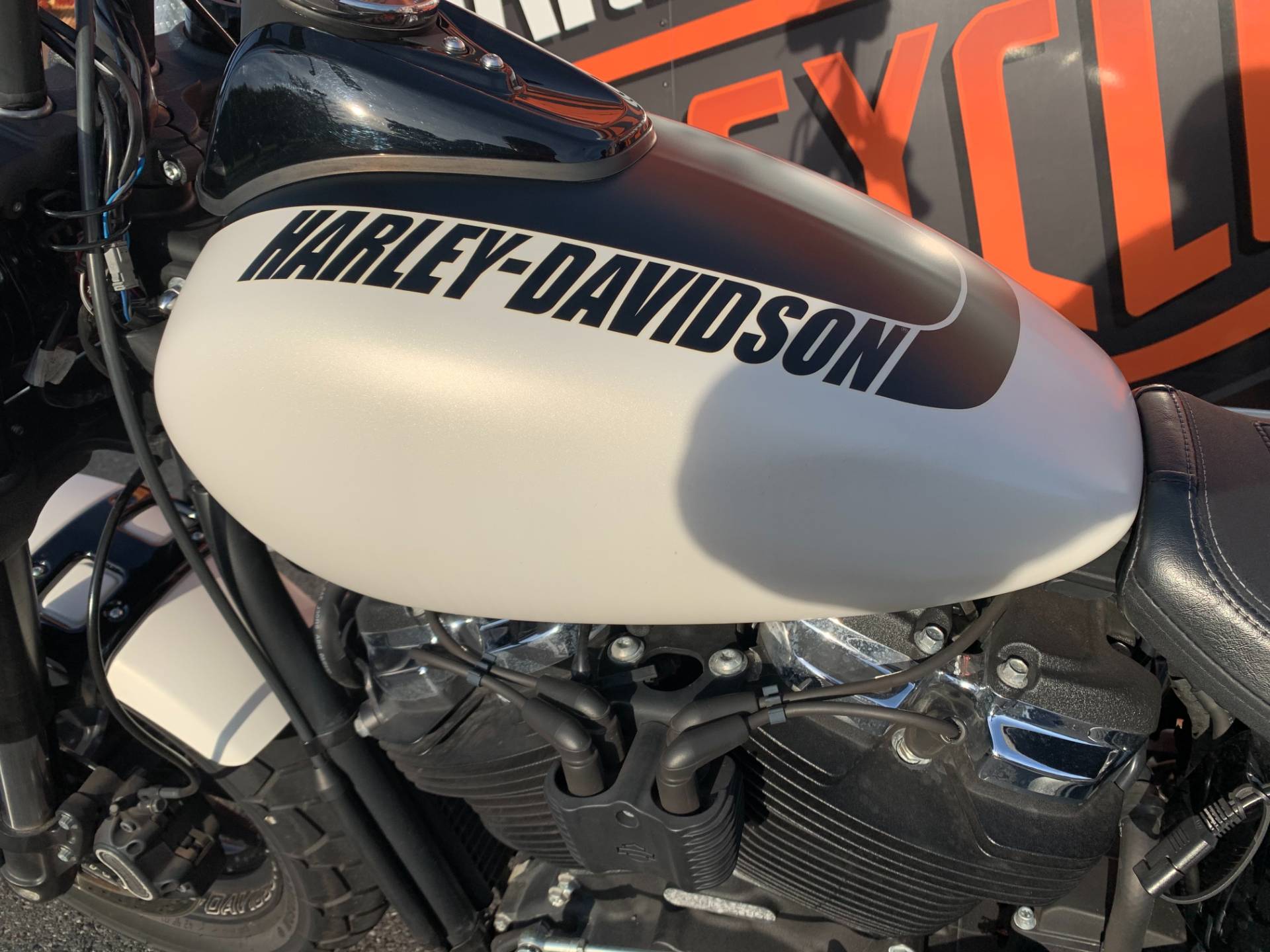 2018 Harley-Davidson Fat Bob® 107 in Fredericksburg, Virginia - Photo 4