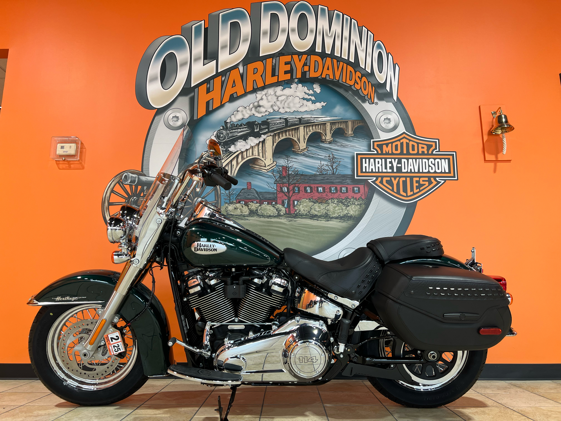 2024 Harley-Davidson Heritage Classic 114 in Fredericksburg, Virginia - Photo 2