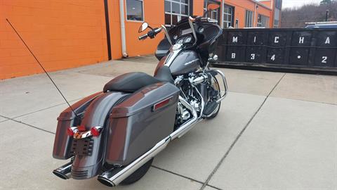 2016 Harley-Davidson Road Glide® in Fredericksburg, Virginia - Photo 6