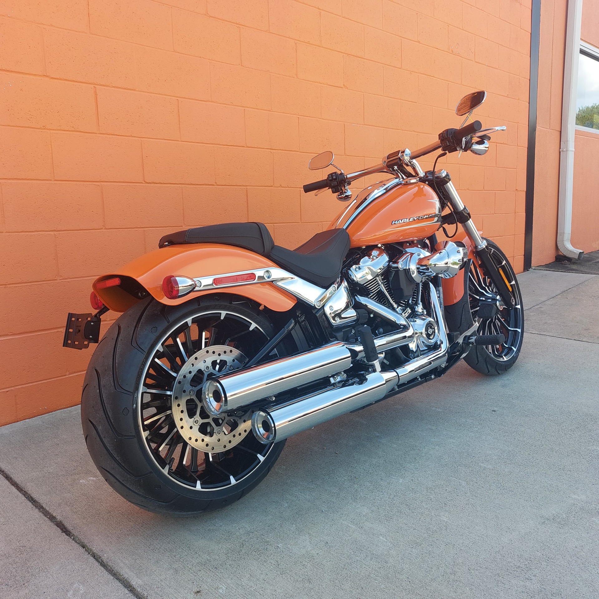 2023 Harley-Davidson Breakout® in Fredericksburg, Virginia - Photo 5