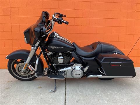 2012 Harley-Davidson Street Glide® in Fredericksburg, Virginia - Photo 2