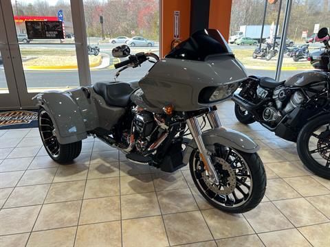 2024 Harley-Davidson Road Glide® 3 in Fredericksburg, Virginia - Photo 2