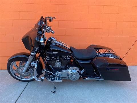 2017 Harley-Davidson Street Glide® Special in Fredericksburg, Virginia - Photo 2