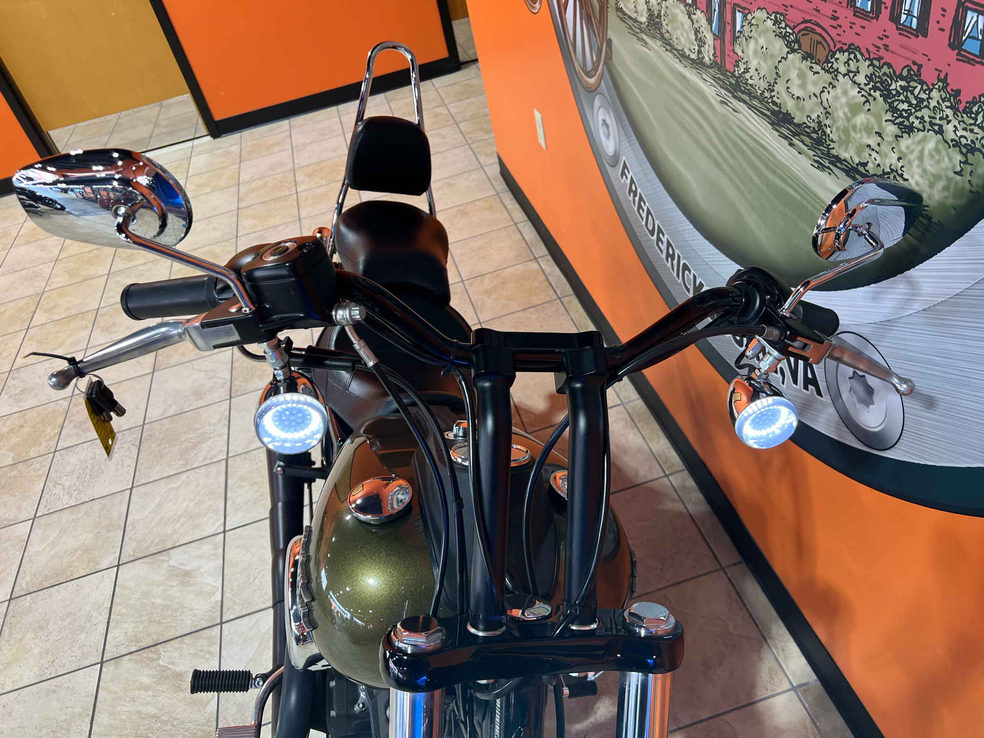2017 Harley-Davidson Street Bob® in Fredericksburg, Virginia - Photo 15