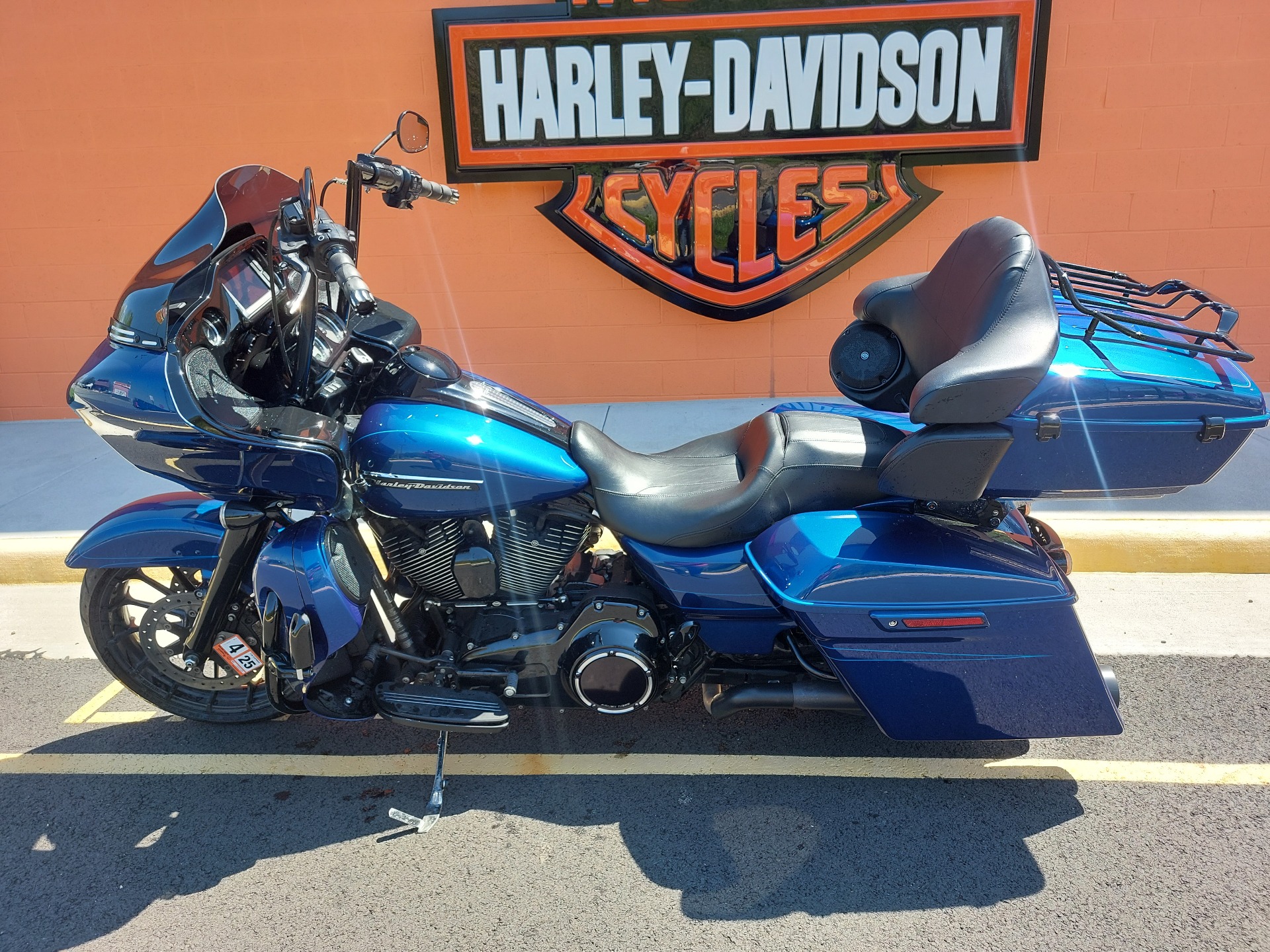 2015 Harley-Davidson ROAD GLIDE SPECIAL in Fredericksburg, Virginia - Photo 2