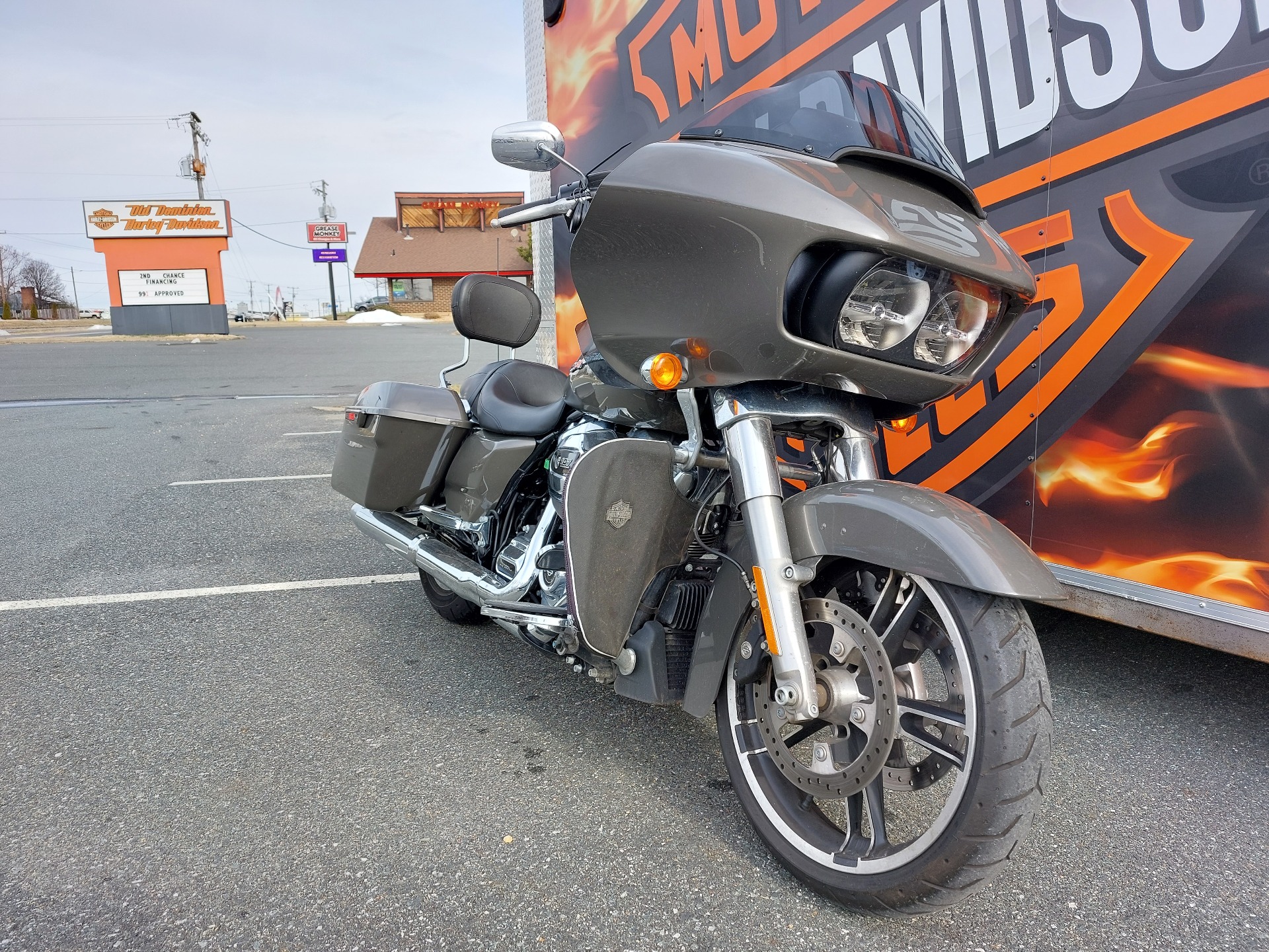 2019 Harley-Davidson Road Glide® in Fredericksburg, Virginia - Photo 3