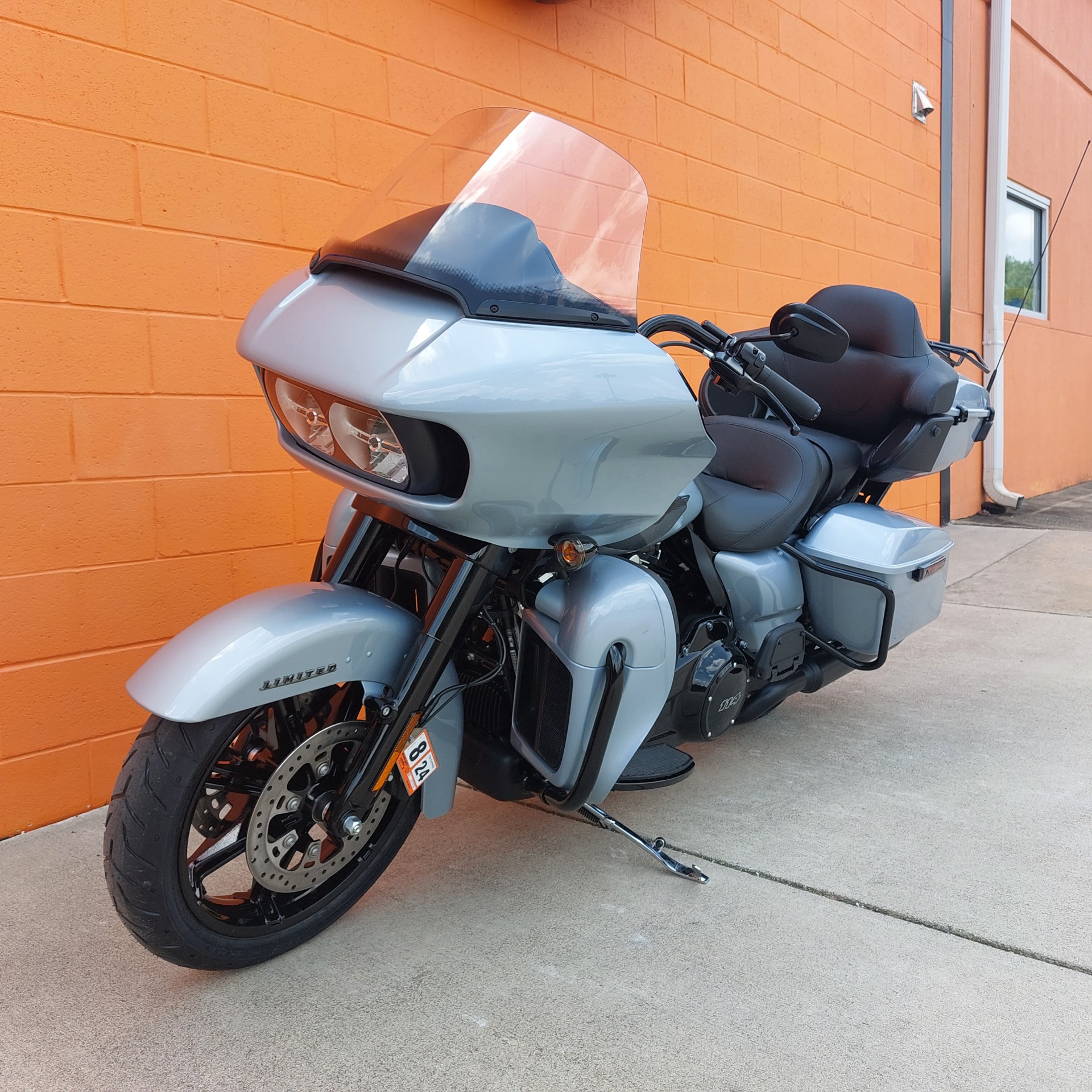 2023 Harley-Davidson Road Glide® Limited in Fredericksburg, Virginia - Photo 4