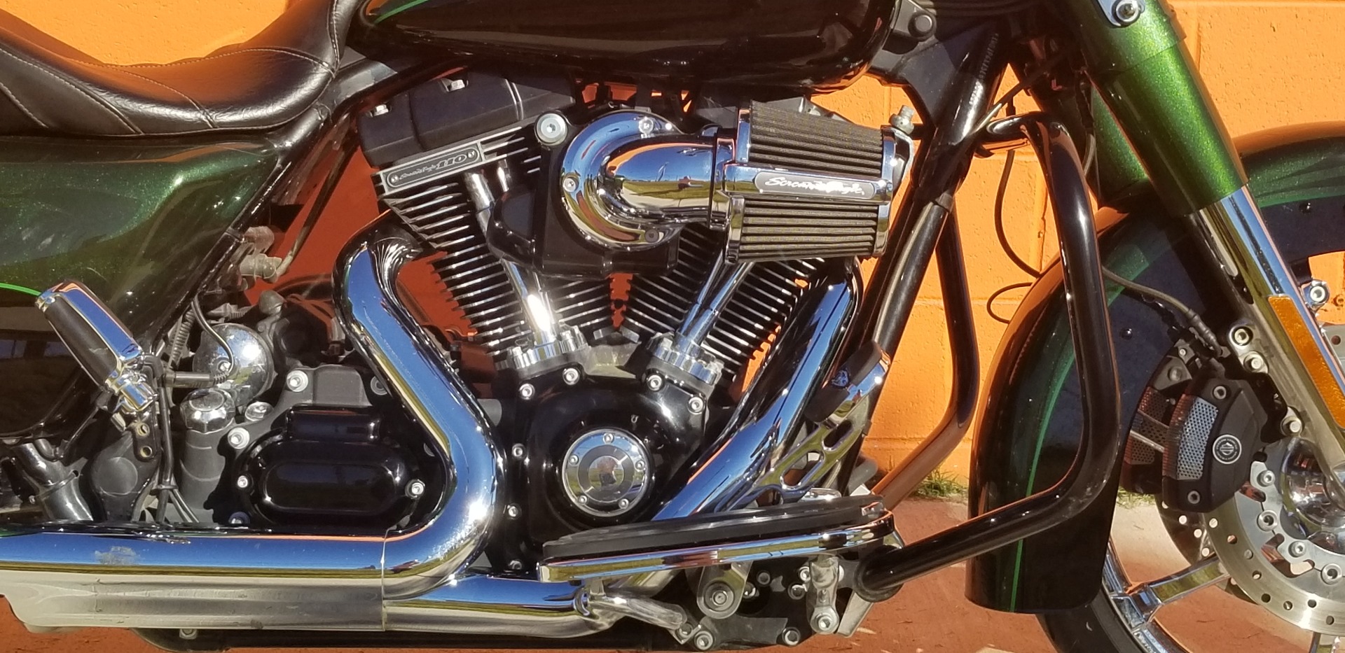 2014 Harley-Davidson CVO™ Road King® in Fredericksburg, Virginia - Photo 9