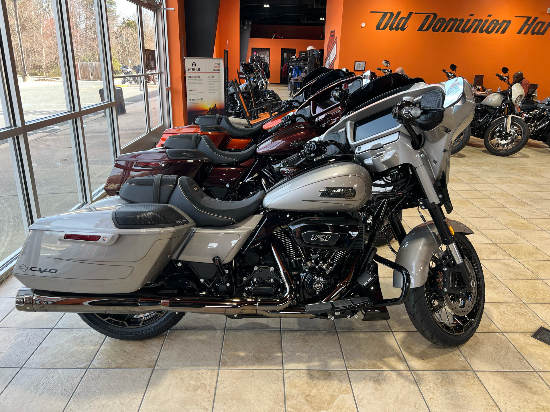 2023 Harley-Davidson CVO™ Street Glide® in Fredericksburg, Virginia - Photo 1