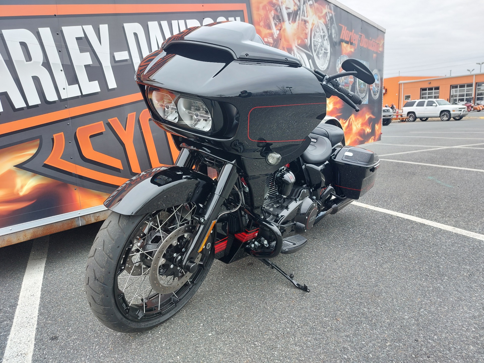 2021 Harley-Davidson CVO™ Road Glide® in Fredericksburg, Virginia - Photo 4