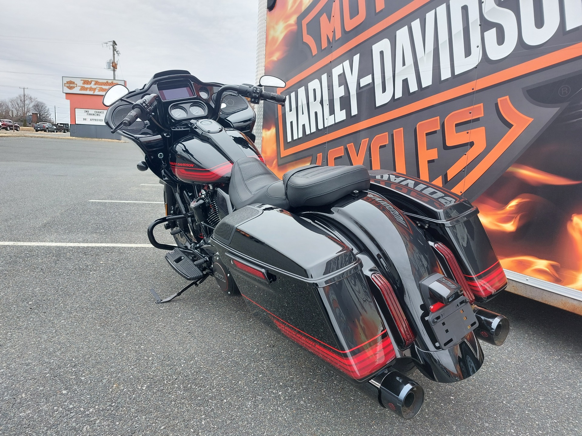 2021 Harley-Davidson CVO™ Road Glide® in Fredericksburg, Virginia - Photo 6