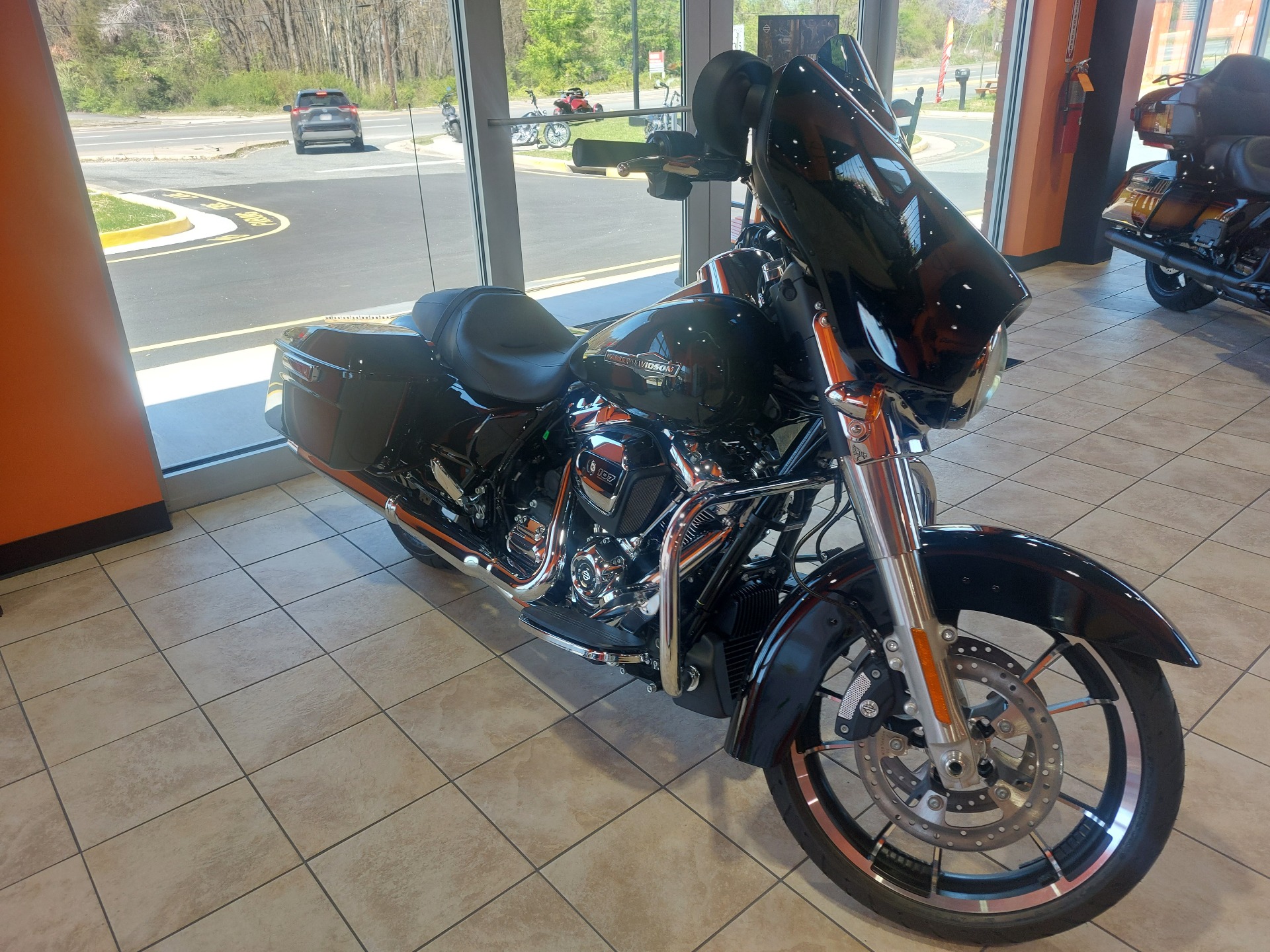 2023 Harley-Davidson Street Glide® in Fredericksburg, Virginia - Photo 3