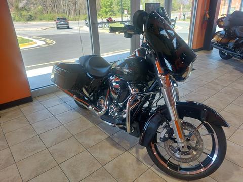 2023 Harley-Davidson Street Glide® in Fredericksburg, Virginia - Photo 3