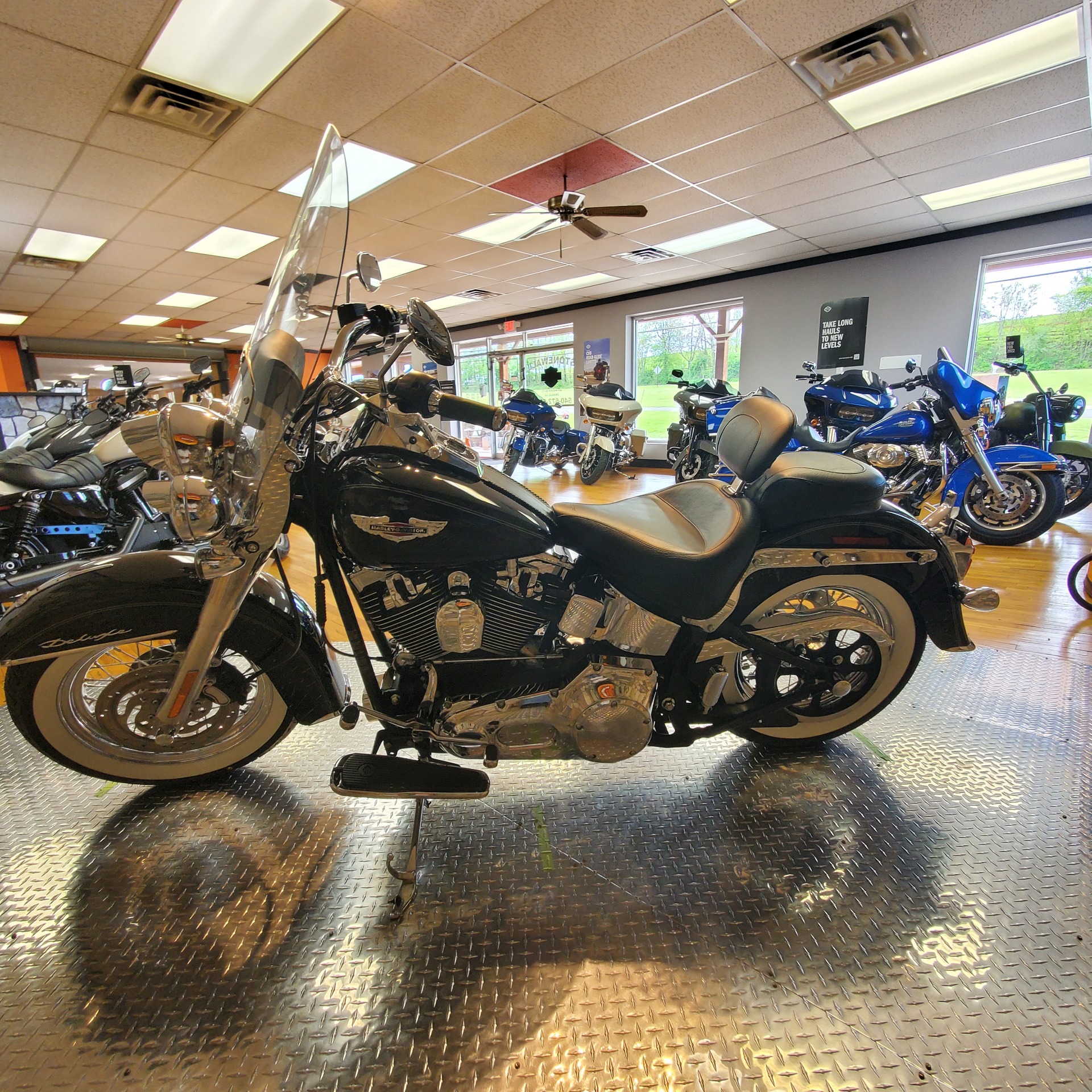 2006 Harley-Davidson Softail® Deluxe in Orange, Virginia - Photo 4