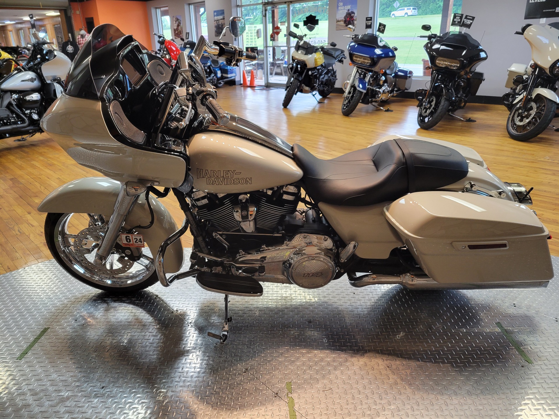 2023 Harley-Davidson Road Glide® Special in Orange, Virginia - Photo 4