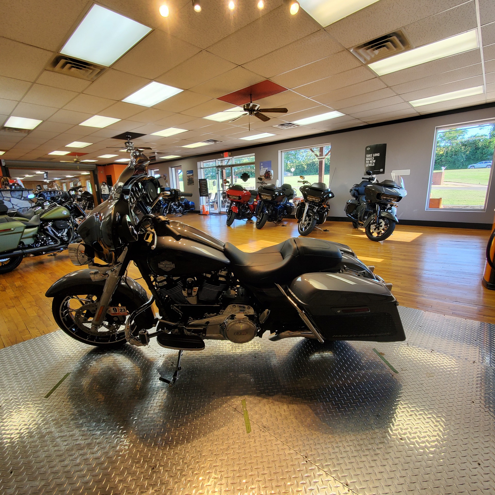 2021 Harley-Davidson Street Glide® Special in Orange, Virginia - Photo 4