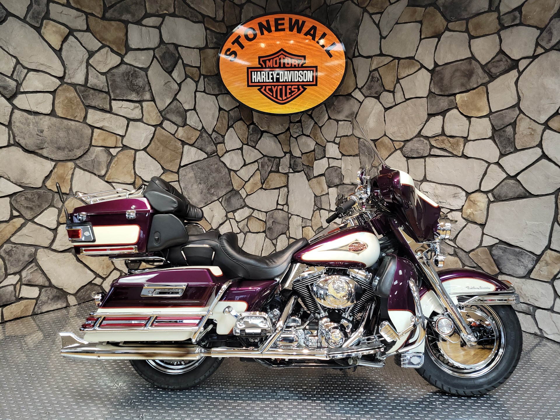 1999 Harley-Davidson FLHTCUI Ultra Classic® Electra Glide® in Orange, Virginia - Photo 1