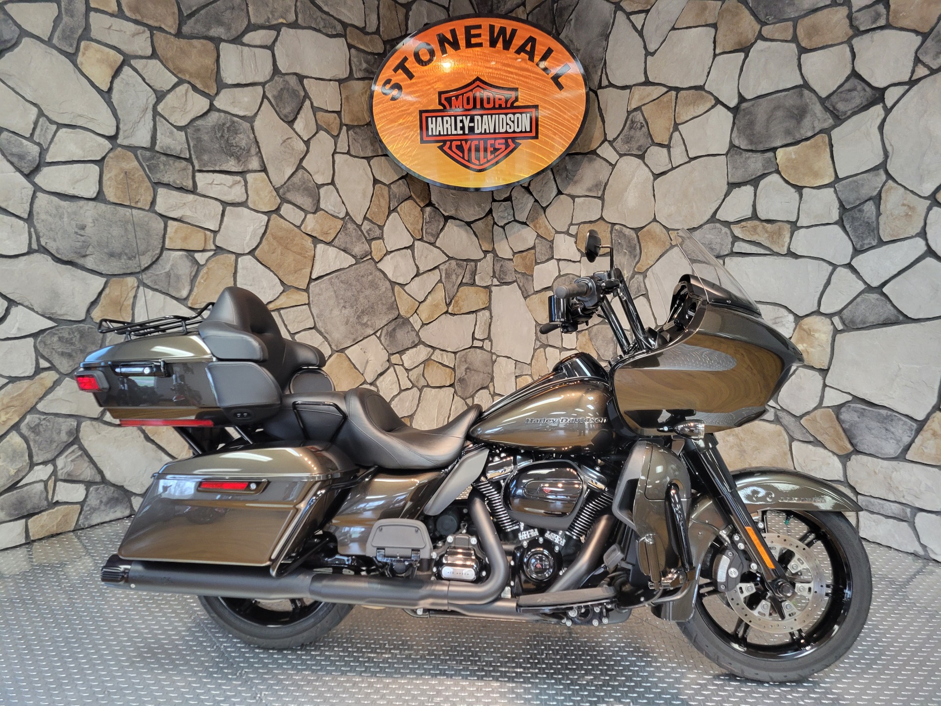 2020 Harley-Davidson Road Glide® Limited in Orange, Virginia - Photo 1