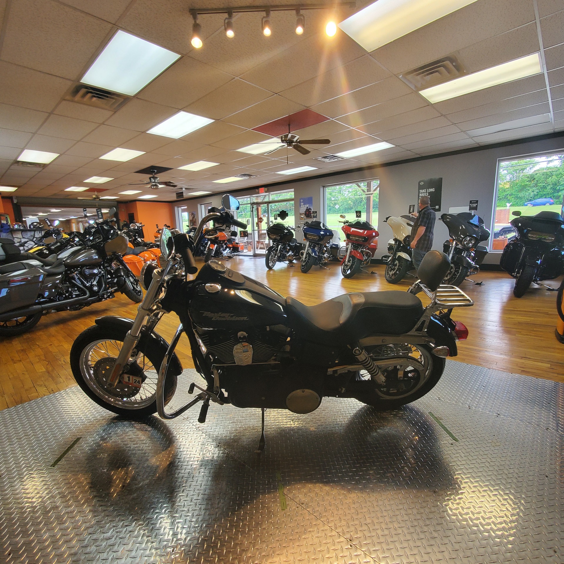 2008 Harley-Davidson Dyna Street Bob in Orange, Virginia - Photo 4