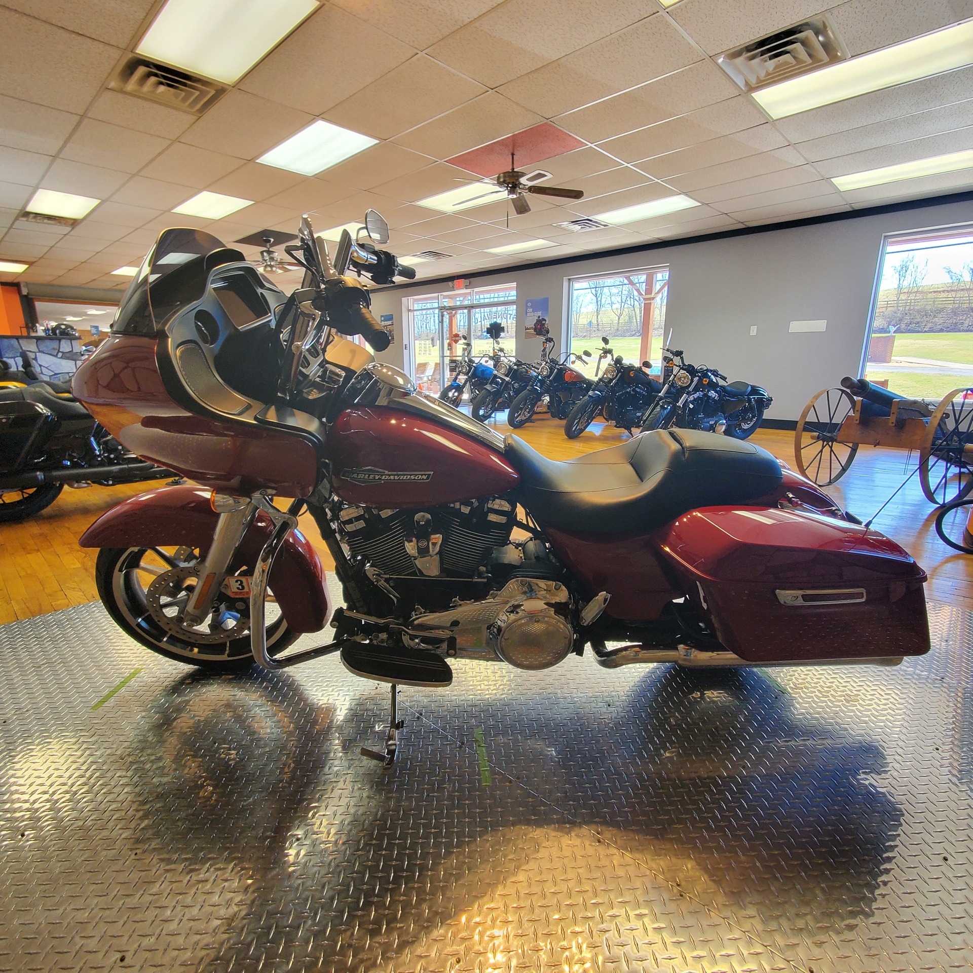 2021 Harley-Davidson Road Glide® in Orange, Virginia - Photo 4
