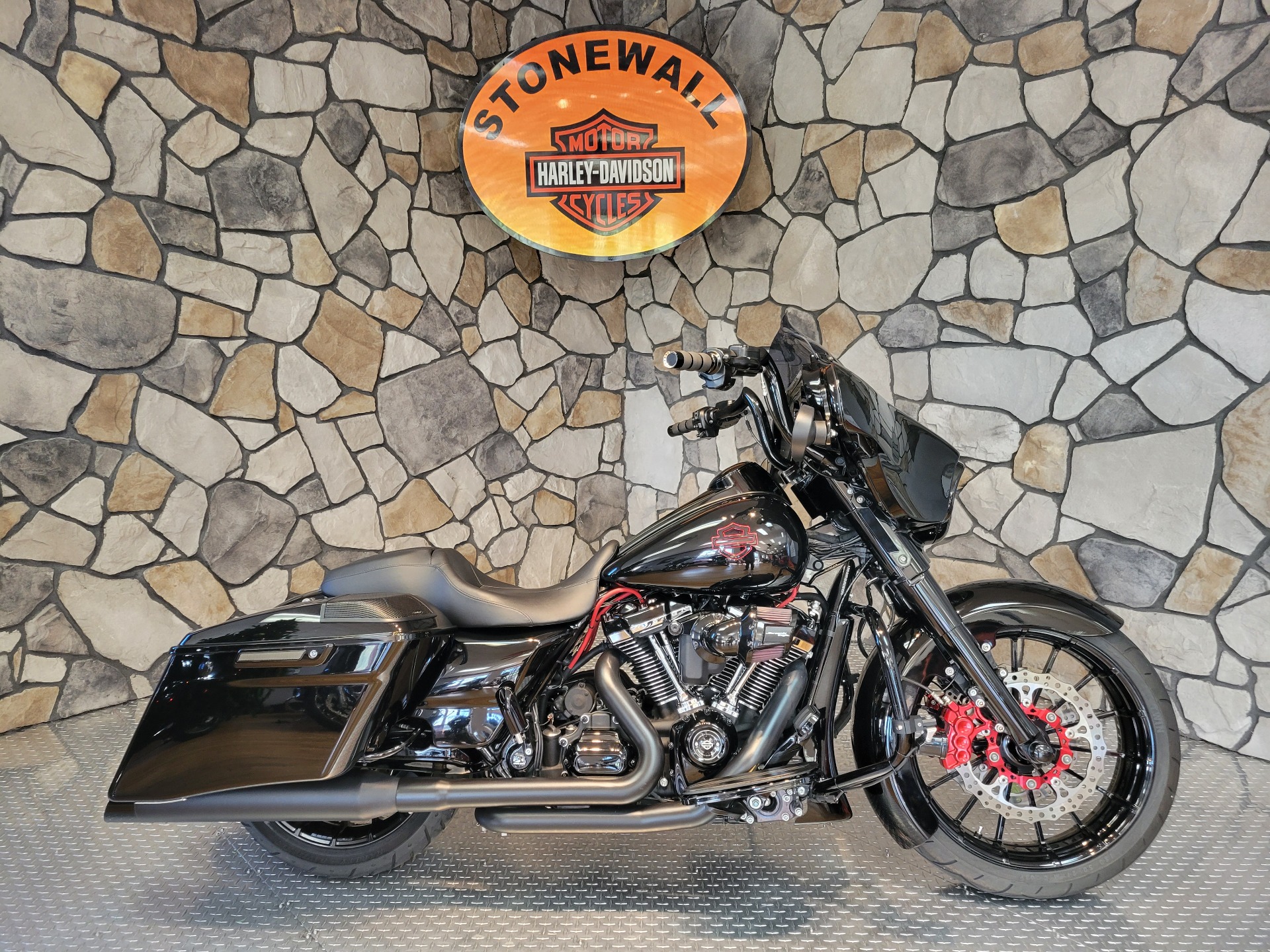 2018 Harley-Davidson STREET GLIDE SPECIAL in Orange, Virginia - Photo 1