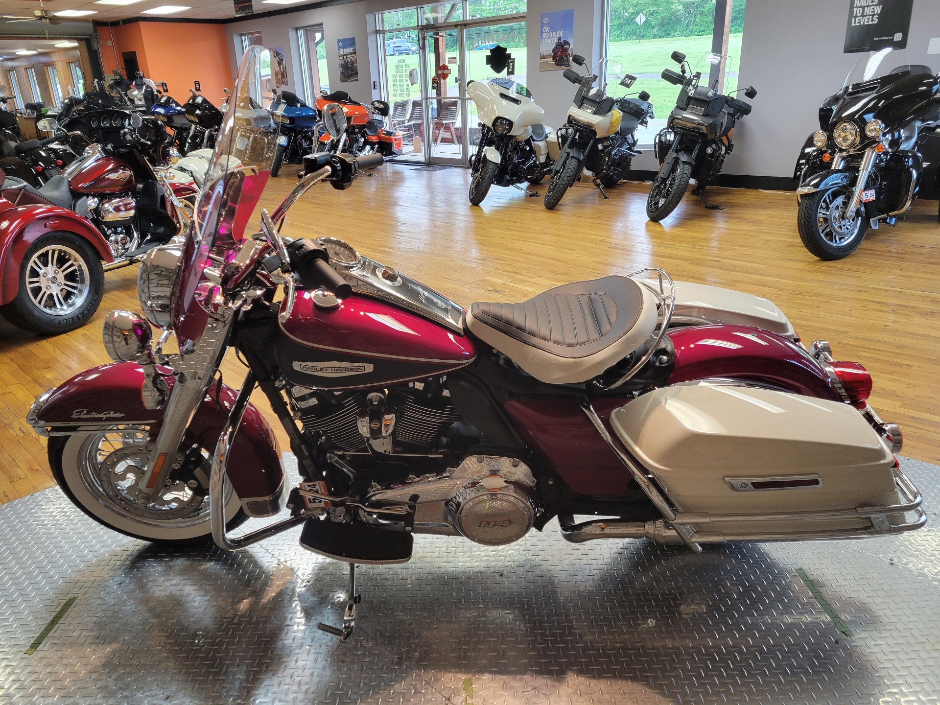 2023 Harley-Davidson Hightway King in Orange, Virginia - Photo 4