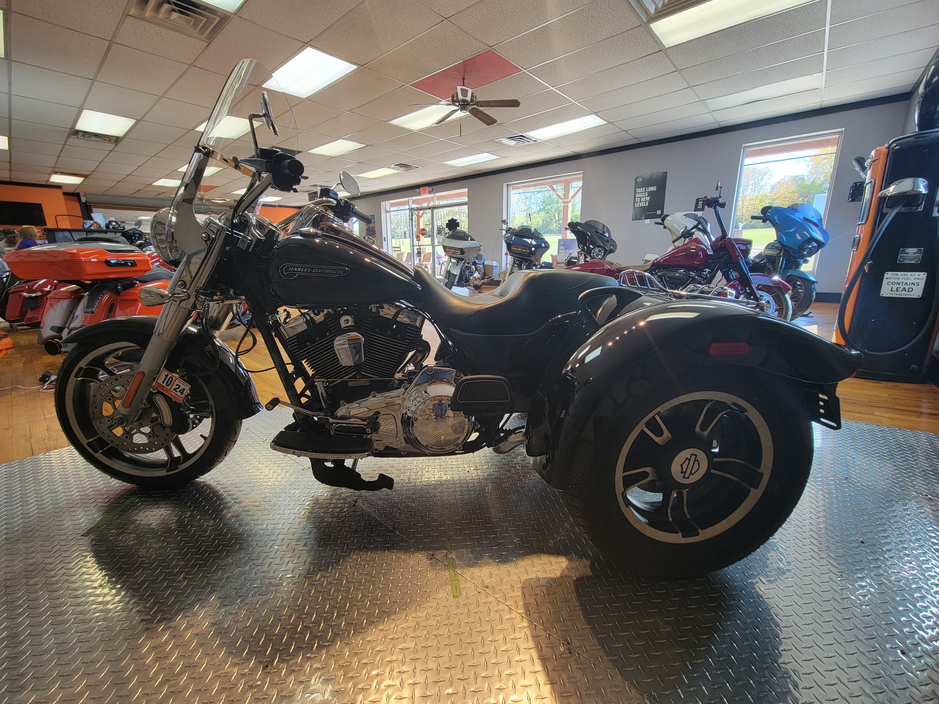 2016 Harley-Davidson Freewheeler™ in Orange, Virginia - Photo 4