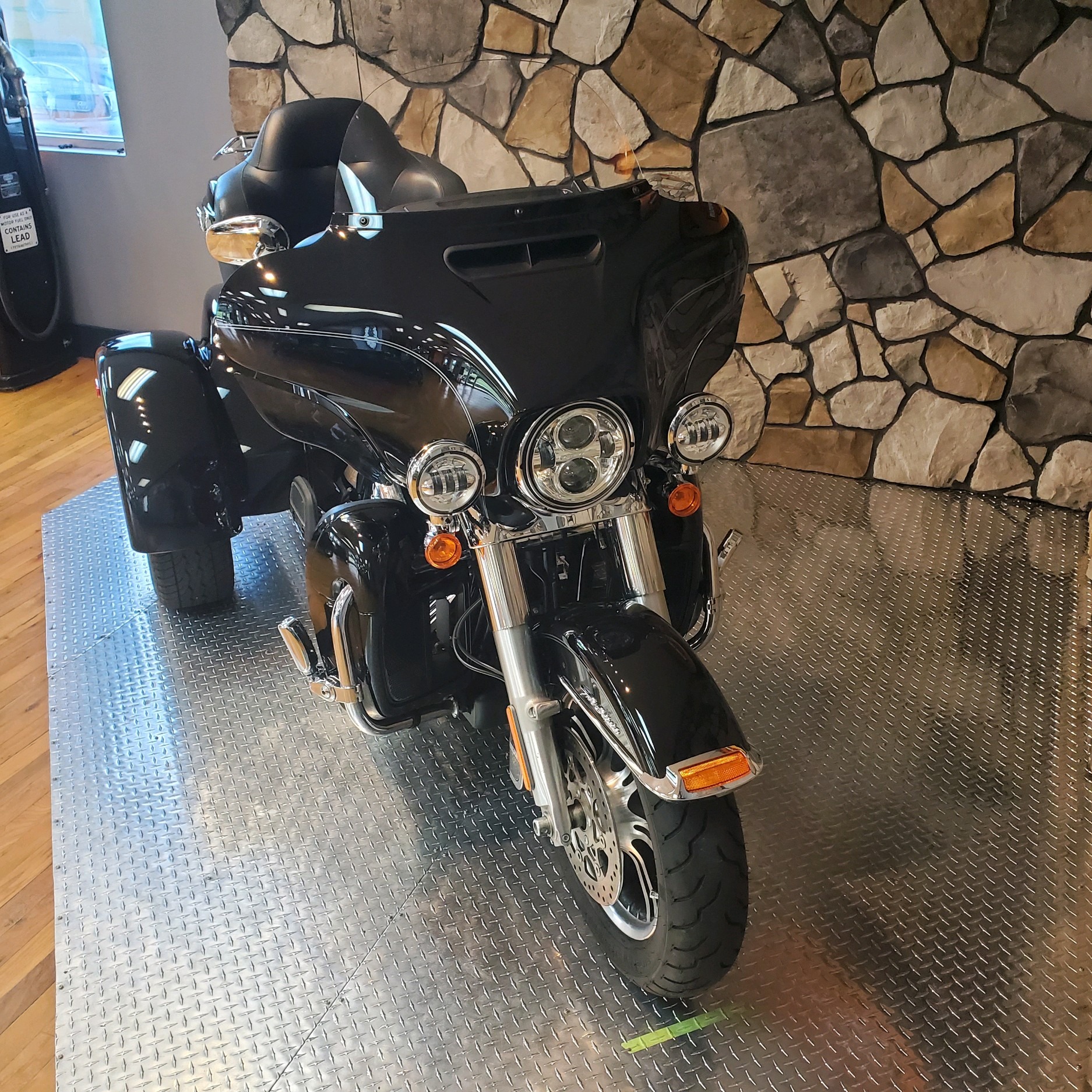 2016 Harley-Davidson Tri Glide® Ultra in Orange, Virginia - Photo 3