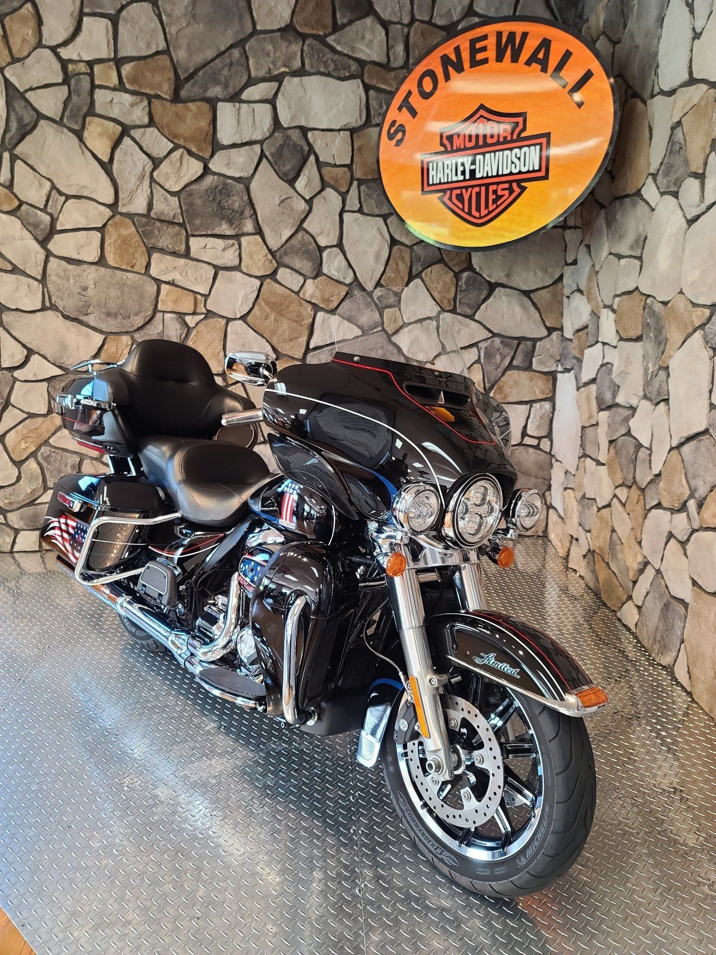 2017 Harley-Davidson FLHTK SHRINE in Orange, Virginia - Photo 15