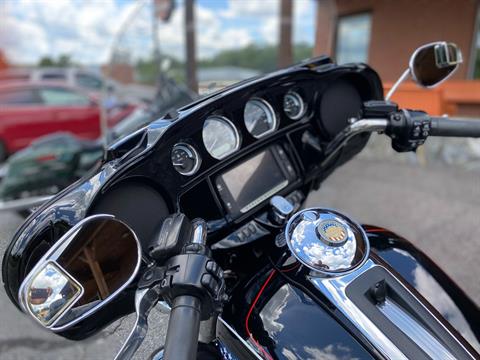 2017 Harley-Davidson FLHTK SHRINE in Orange, Virginia - Photo 12