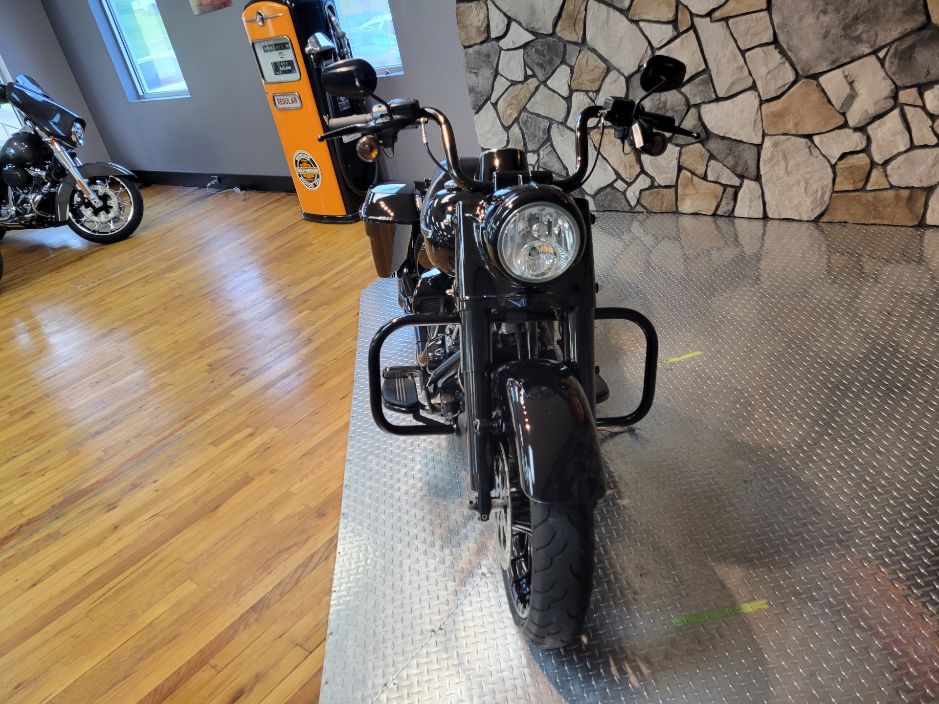 2018 Harley-Davidson ROAD KING SPECIAL in Orange, Virginia - Photo 3