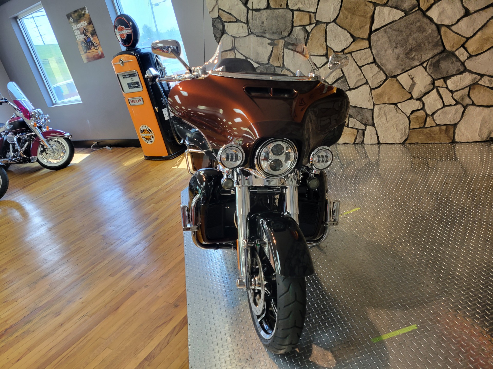 2019 Harley-Davidson CVO™ Limited in Orange, Virginia - Photo 3