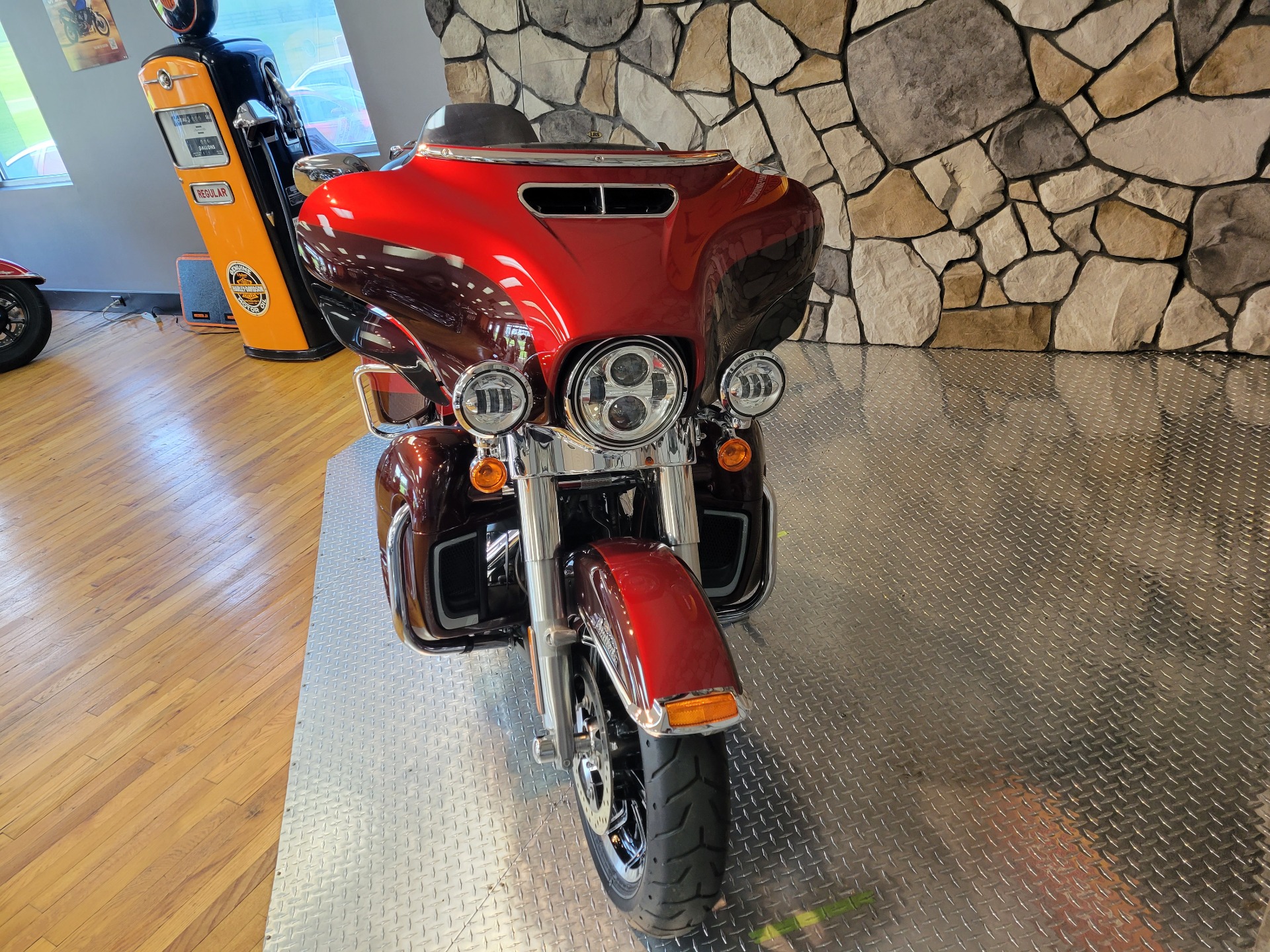 2019 Harley-Davidson FLHTK " Electra Glide Ultra Limited" in Orange, Virginia - Photo 3