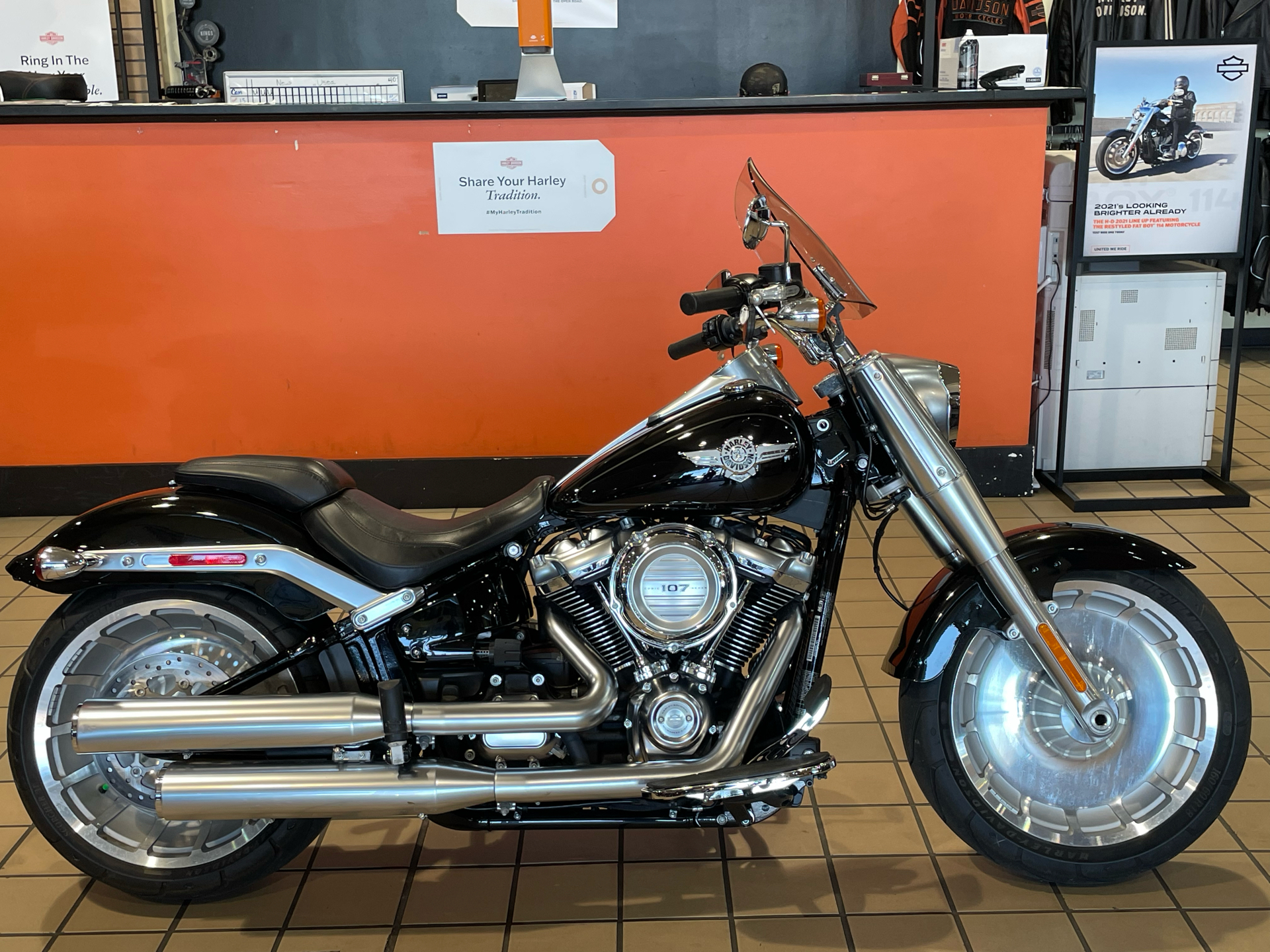 2018 Harley-Davidson Fat Boy® 107 in Dumfries, Virginia - Photo 2